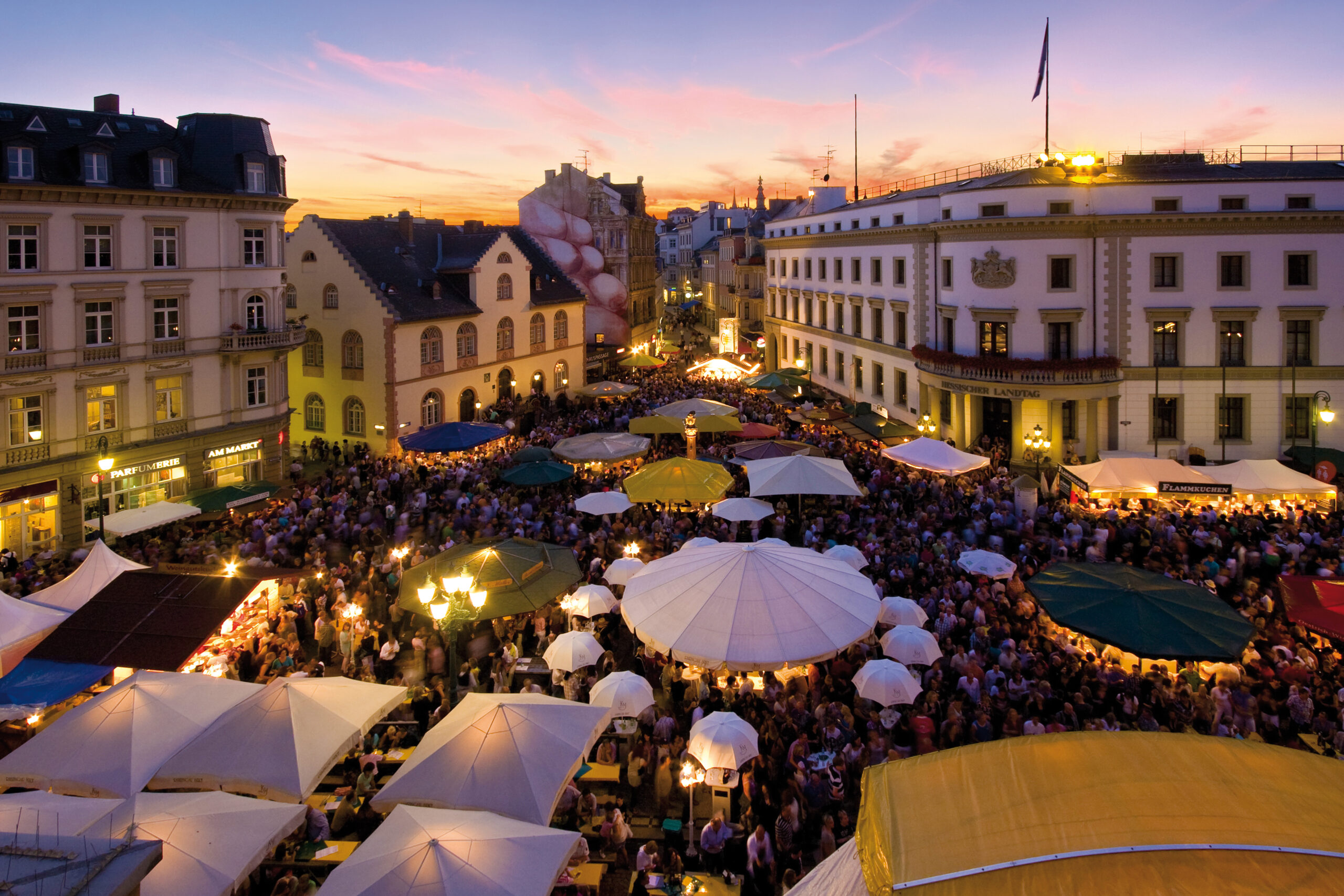 weinfest wiesbaden